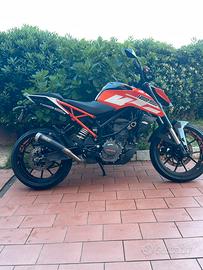 Ktm Duke 125 2018 prezzo trattabile