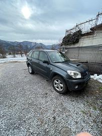 Toyota rav4 2.0 2005