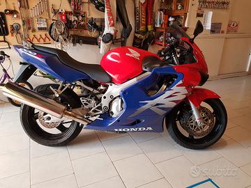 Honda CBR 600 F