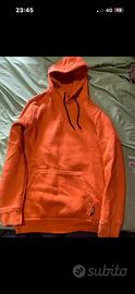 Felpa arancione
