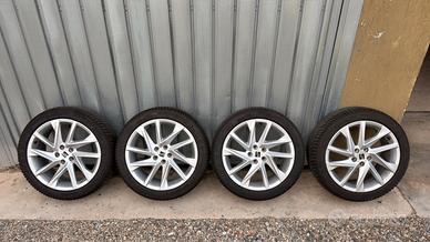Cerchi Seat FR da 17” + gomme invernali