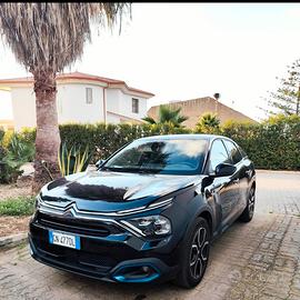 Citroën e-C4 Shine 136cv 09/2023 - 26.000 km 