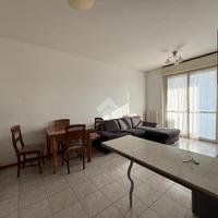 2 LOCALI A REGGIO NELL'EMILIA