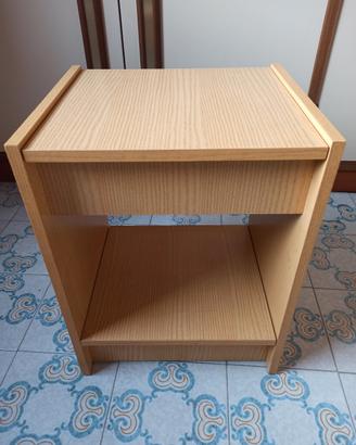 comodino da cameretta legno 