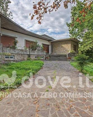 Villa di 450 m² con 5 locali a Castel Goffredo