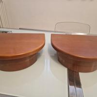 Coppia di comodini per letto in legno