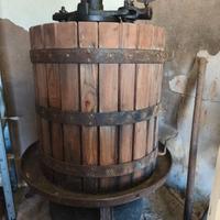 Pressa per uva