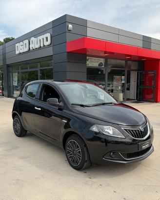 Lancia Ypsilon 1.0 FireFly 5 porte S&S Hybrid Gold