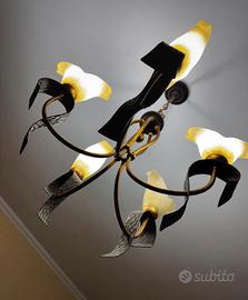 Lampadario a soffitto in ferro battuto