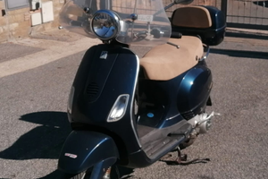 Vespa lxv 125