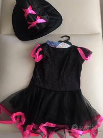 Vestito di carnevale streghetta con nastri