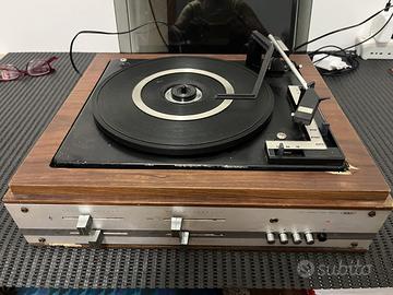 Giradischi vintage funzionante JVC e casse Augusta