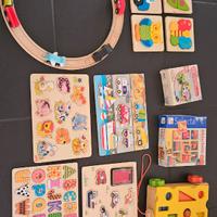 Lotto giocattoli in legno per bambino