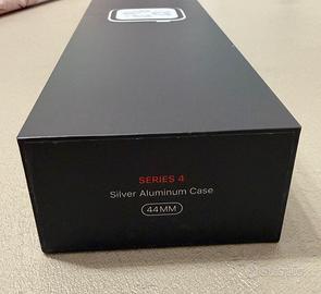 Apple Watch Series 4 da 44 mm