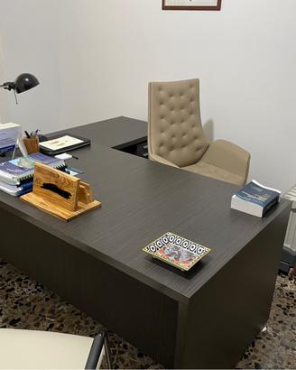 Mobili ufficio - scrivania, mobile serv., armadio