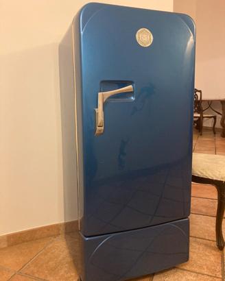 Vintage frigo-mobile AGIPGAS