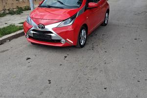 toyota aygo 1.0 benzina 