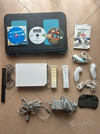 Nintendo Wii completa e perfettamente funzionante