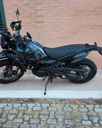 Royal Enfield Himalayan 450 Mana Black