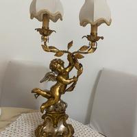 Lampada -da tavolo con putto in legno