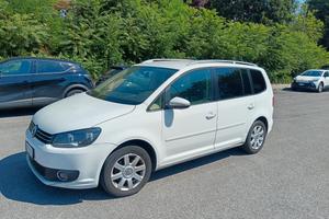 Volkswagen Touran 1.6TDI 105cv  2011
