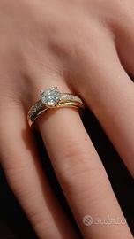 Anello in argento con moissanite  