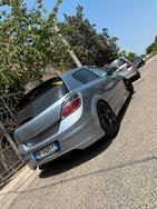 OPEL ASTRA H OPC LINE 5p