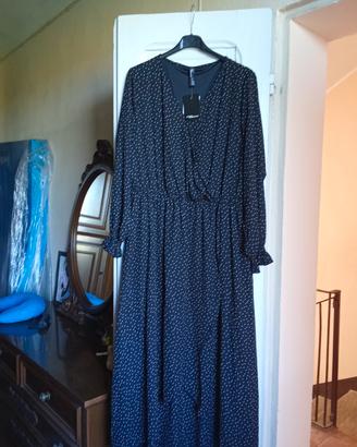 Elegante abito da donna lunghezza  134 cm