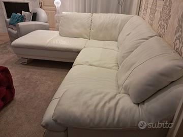 salotto angolare bianco in pelle