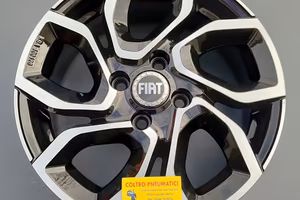 Cerchi In Lega NUOVI da 15 Per Fiat Renault Ecc