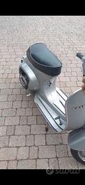 Vespa SPECIAL 50