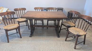 tavolo in legno massello con 6 sedie 