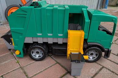 Furgone rifiuti Bruder