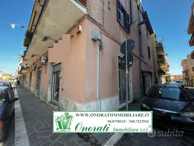 Locale commerciale Villalba di Guidonia - Cod. CC-