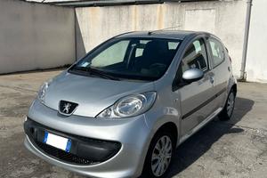 Pegeout 107 diesel 2007 5 porte