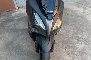 Xciting 400i abs