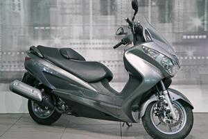 Suzuki Burgman 200