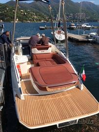 Imbarcazione cranchi endurance 30