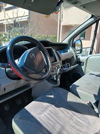 Nissan Primaster  2.0 diesel 2010