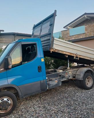 IVECO DAILY RIBALTABILE 35C18