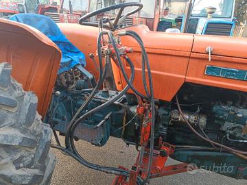 porta attrezzi interfilare adatto per trattori da3