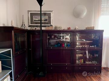 Mobili MD componibili in noce e vetro