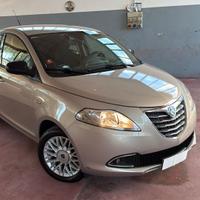 Lancia Ypsilon 1.2 69 CV 5 porte GPL Ecochic Silve