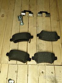 Pastiglie  freni Opel Astra g zaffira prima 