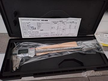 calibro mitutoyo 200 mm nuovo 