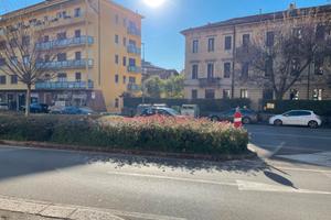 Garage box auto via Mameli Borgo Trento