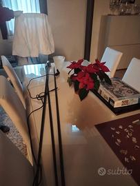 regaliamo lampada rotta di Philippe Stark