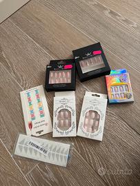 Unghie finte da incollare