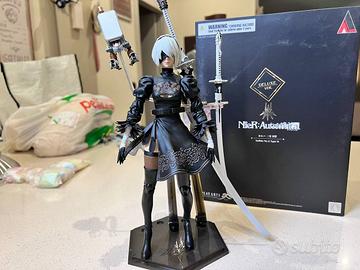 NieR:Automata Play Arts Kai 2B – Deluxe Version