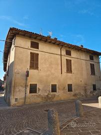Casa Indipendente di 180 mq con Cortile Privato